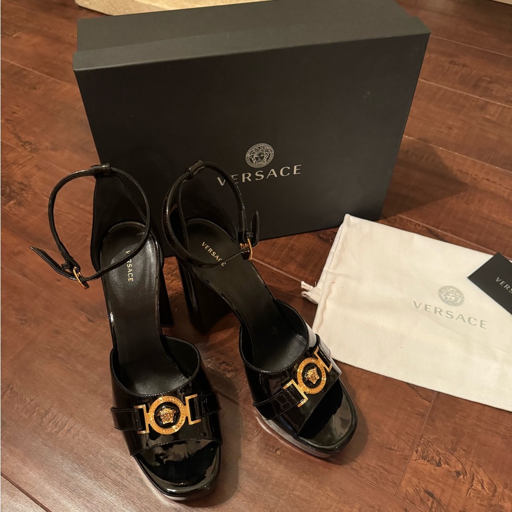 Authentic Versace Logo Platform Sandals Black Pat… - image 6